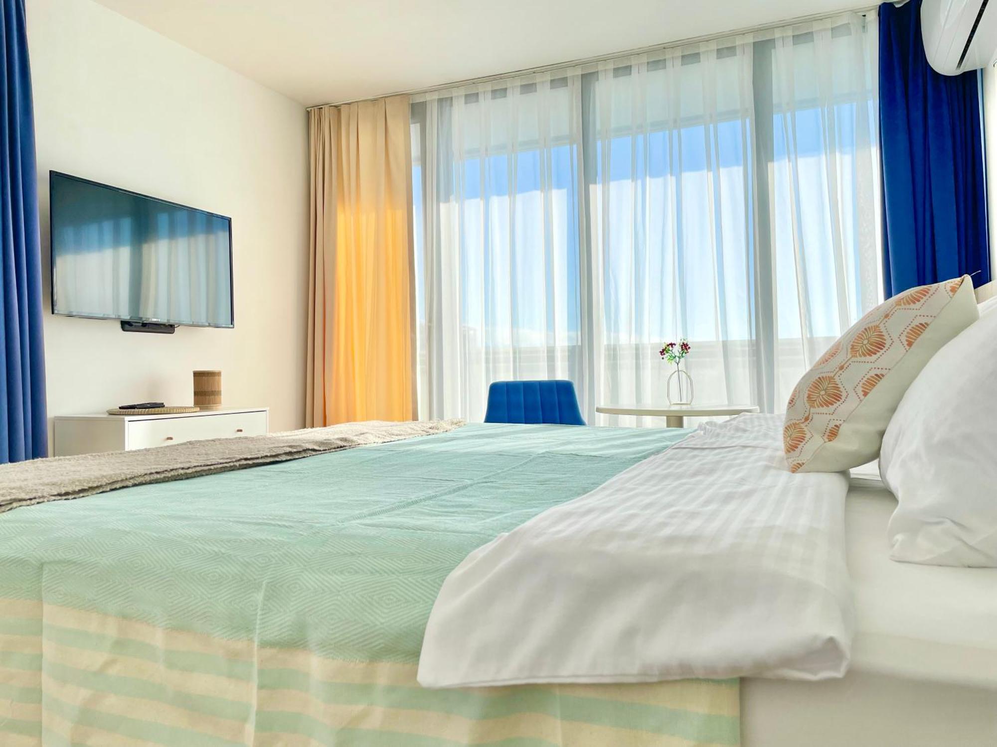 Sky Apartments Batumi Exterior photo