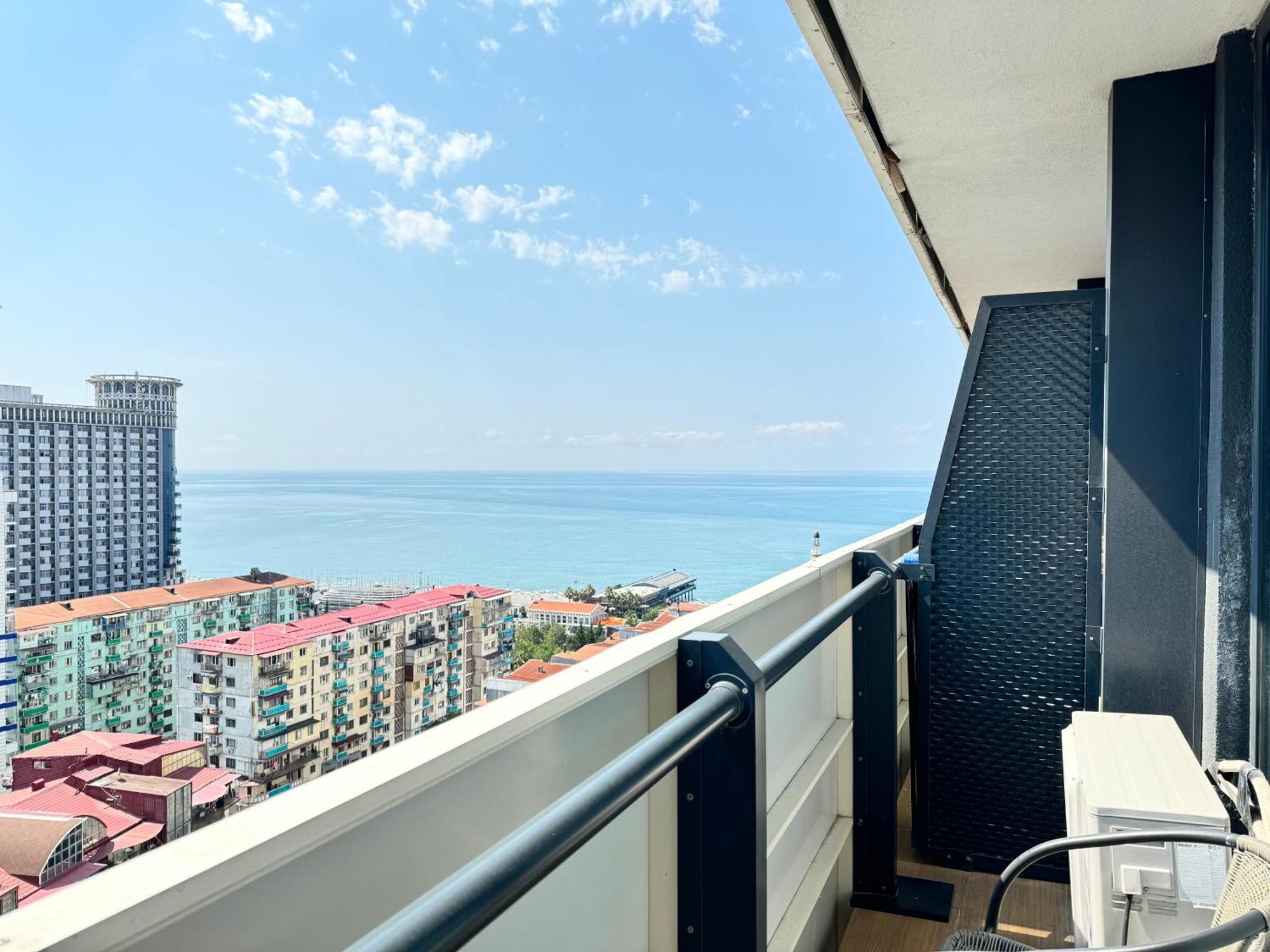 Sky Apartments Batumi Exterior photo